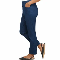 Alfred Dunner Super Stretch Mid-Rise Short Length Pant, Petite