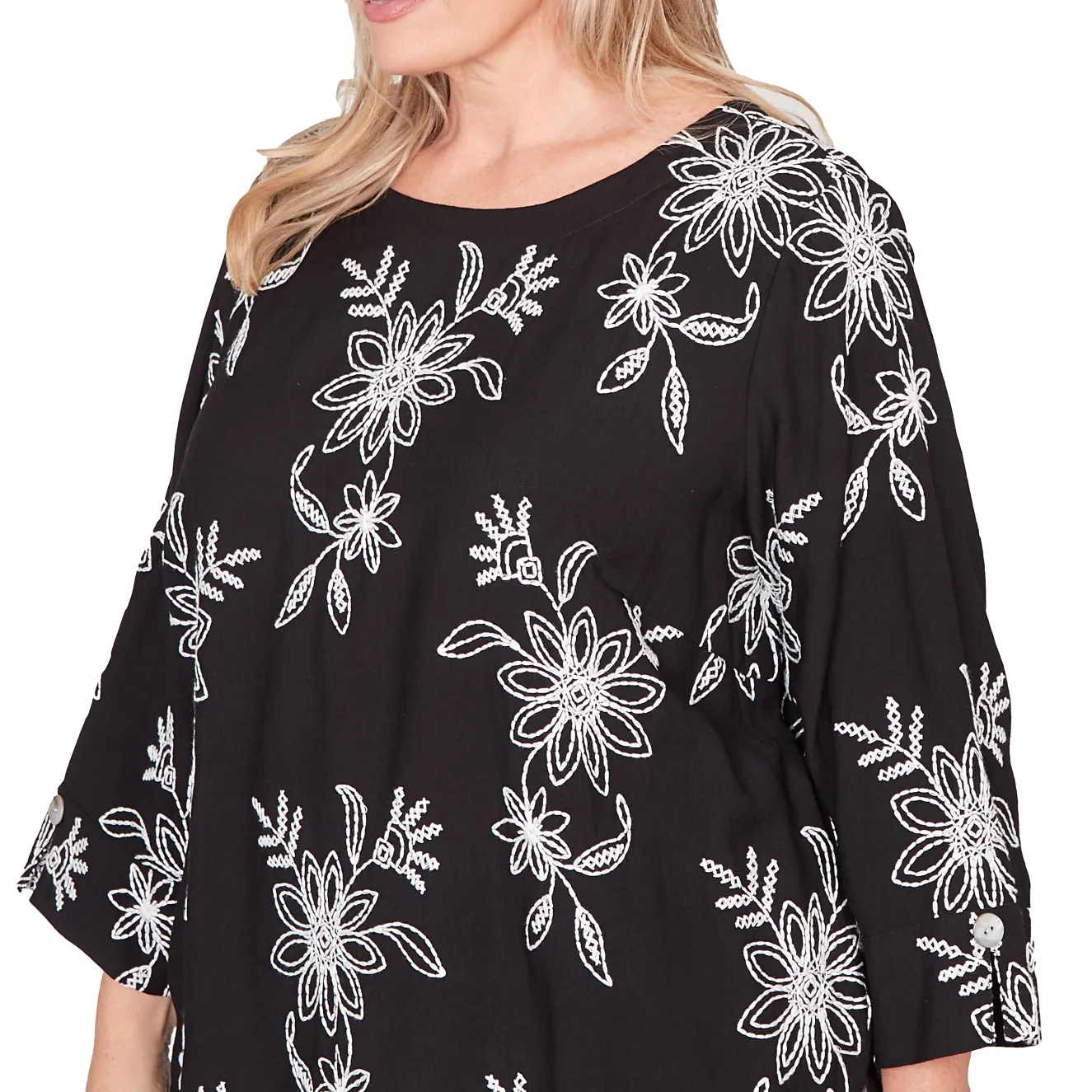 Alfred Dunner Tossed Floral Embroidered Top, Plus