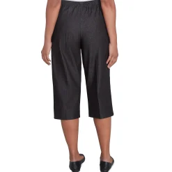 Alfred Dunner Women's Relaxed Fit Denim Capri- Petite