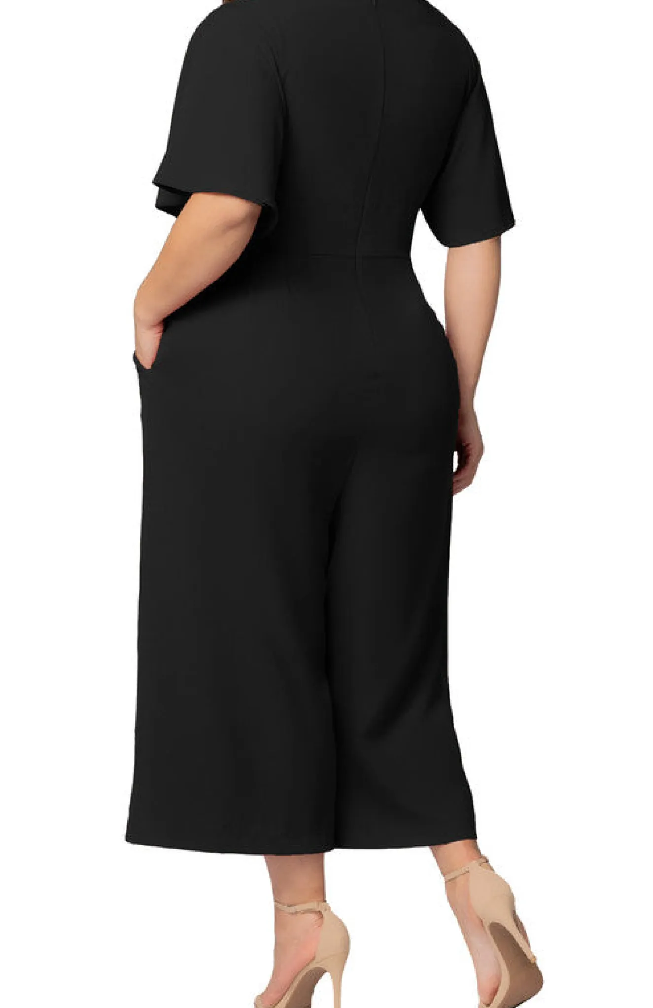 Black Noir Evelyn Wide Leg Cropped Jumpsuit - Plus