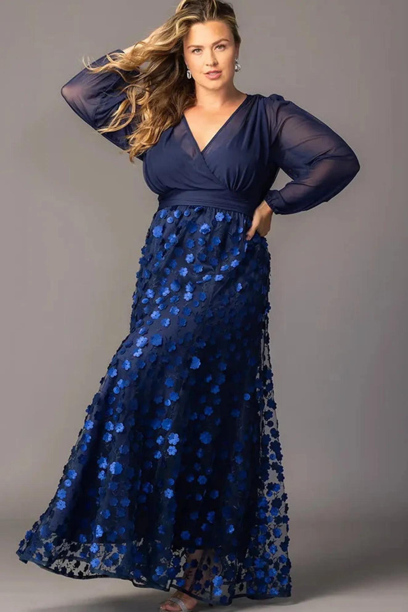 Blossoming Beauty Mesh Evening Gown - Black - Plus