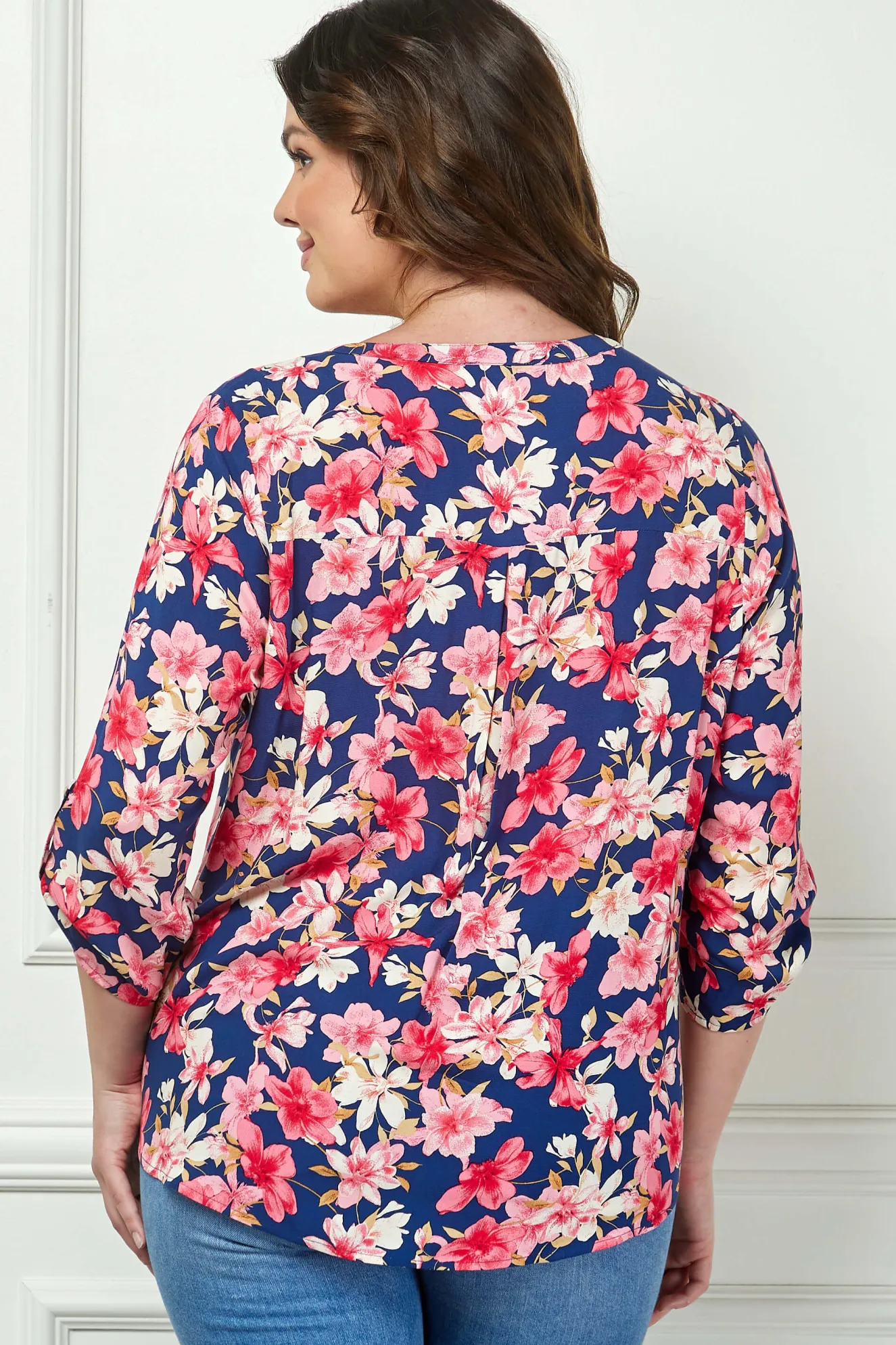 3/4 Button Tab Sleeve Pintuck Tie Front Blouse in Navy/Coral - Plus