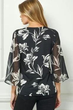 3/4 Flare Sleeve Cutout Trim Front Neck Swing Blouse in Black
