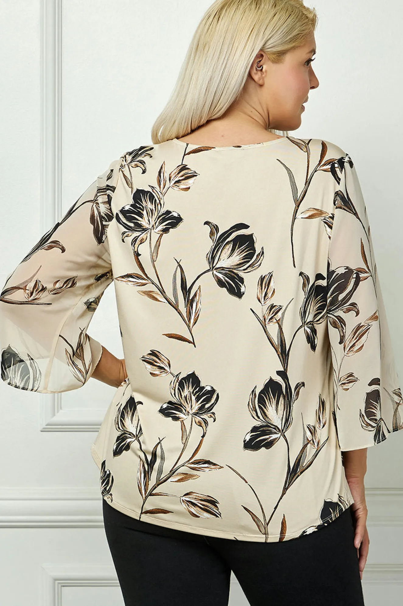 3/4 Flare Sleeve Cutout Trim Front Neck Swing Blouse in Beige - Plus