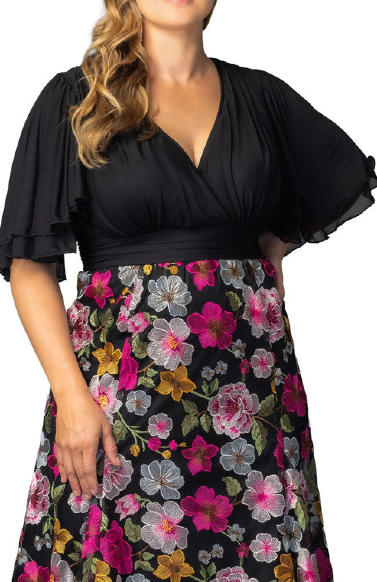 Lillian Embroidered Cocktail Dress - Plus