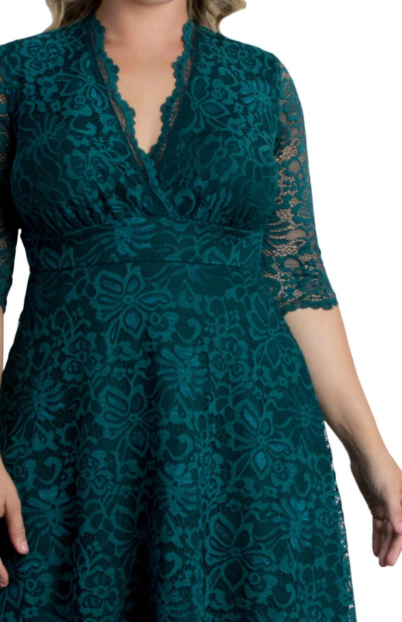 Mademoiselle Lace Cocktail Dress - Plus