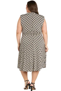 Printed V Neck Jersey with Hardware- Plus