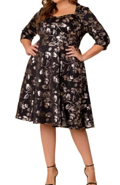 Royal Sweetheart Gilded Noir Cocktail Dress - Plus