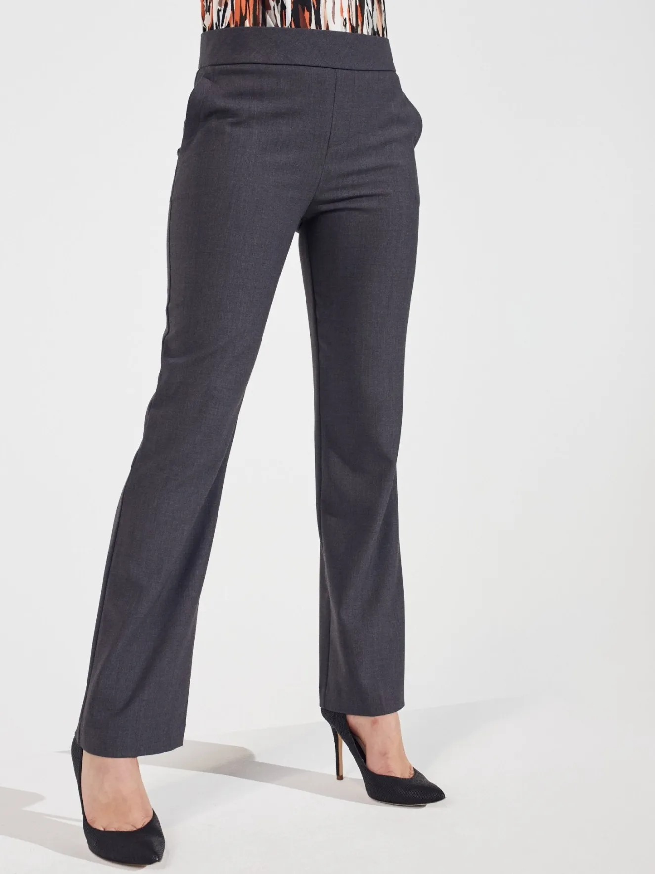 Roz & Ali™ Secret Agent Slight Tummy Control Bootcut Pants