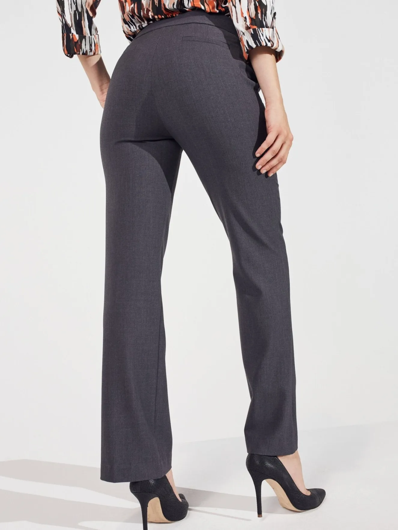 Roz & Ali™ Secret Agent Slight Tummy Control Bootcut Pants