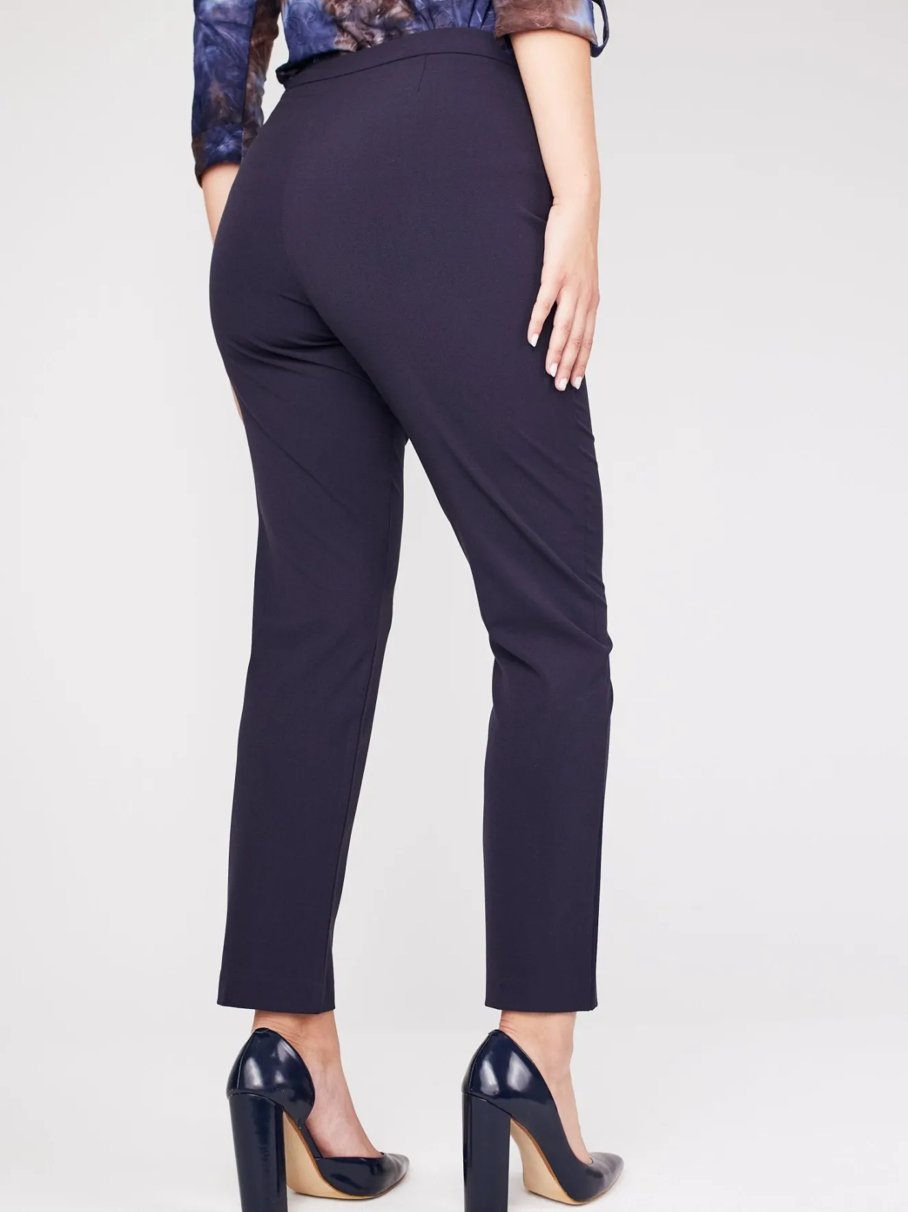 Roz & Ali™ Secret Agent Tummy Control Taper Pants - Petite