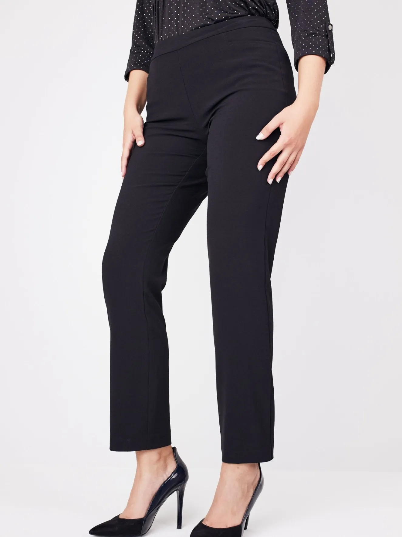 Roz & Ali™ Secret Agent Tummy Control Taper Pants - Petite