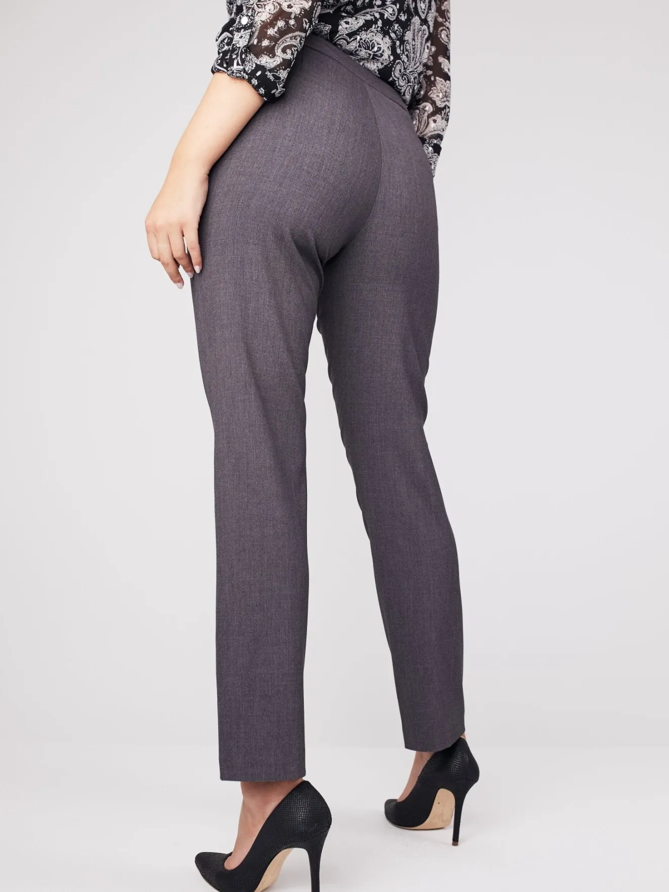 Roz & Ali™ Secret Agent Tummy Control Taper Pants - Petite