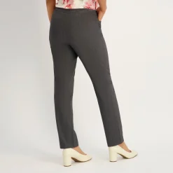 Roz & Ali™ Secret Agent Tummy Control Taper Pants