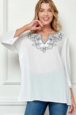 Roz and Ali 3/4 Flare Sleeve Embroidered Yoke Tunic in White