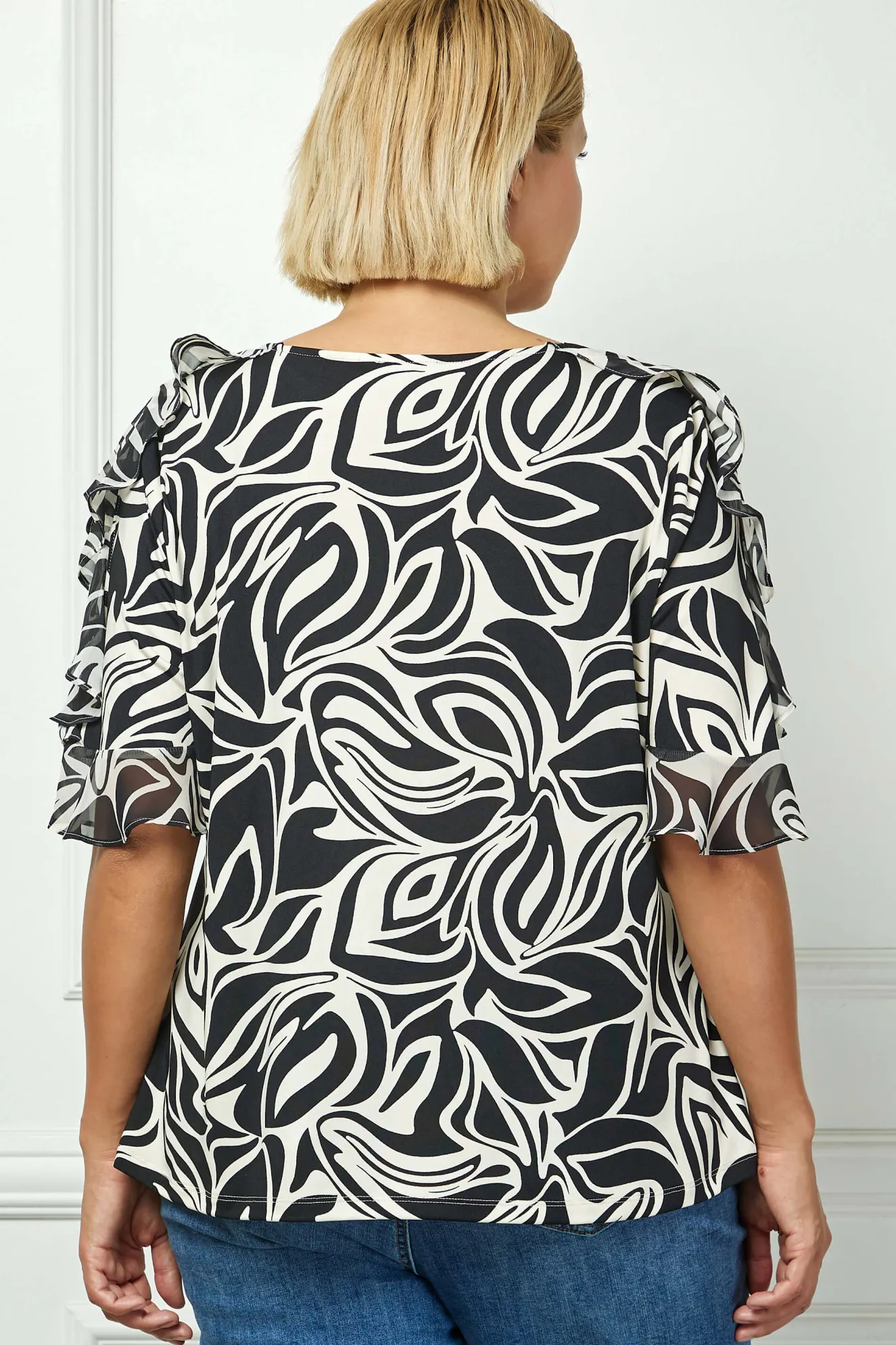 Ruffle Cold Shoulder Boat Neck Blouse in Cream/Black - Plus