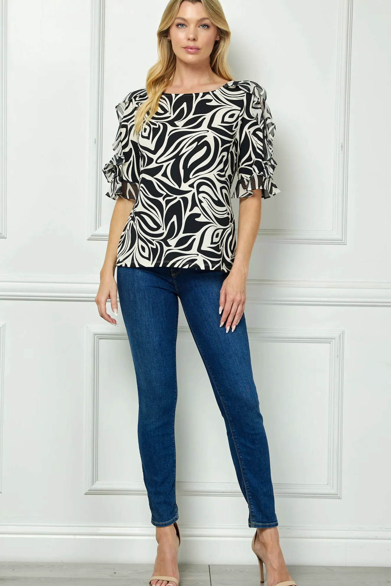 Ruffle Cold Shoulder Boat Neck Blouse in Cream/Black
