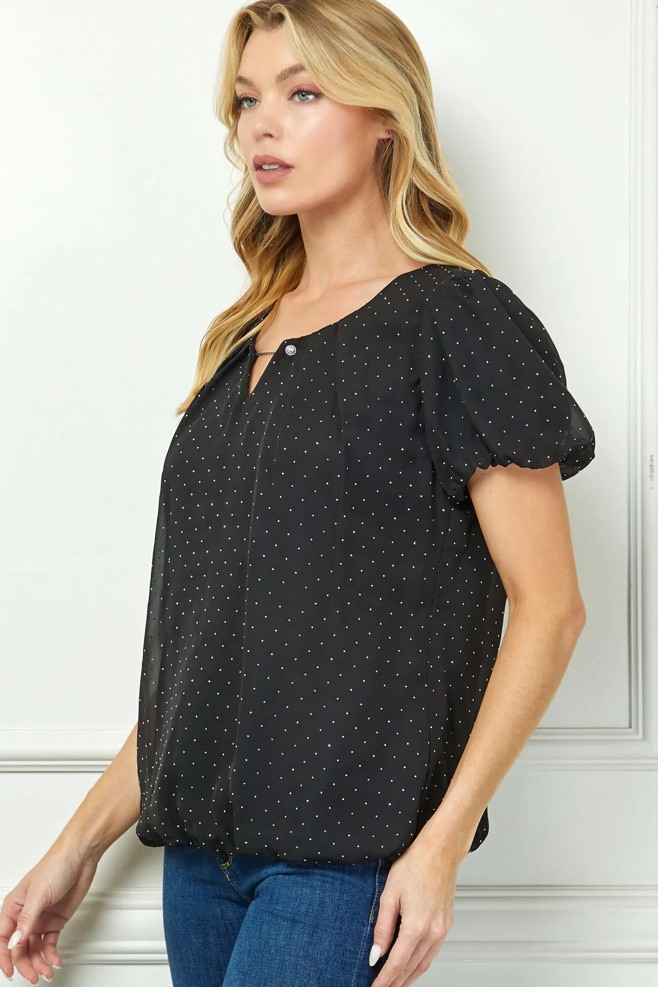 Short Puff Sleeve Cutout Neck Bubble Blouse in Black