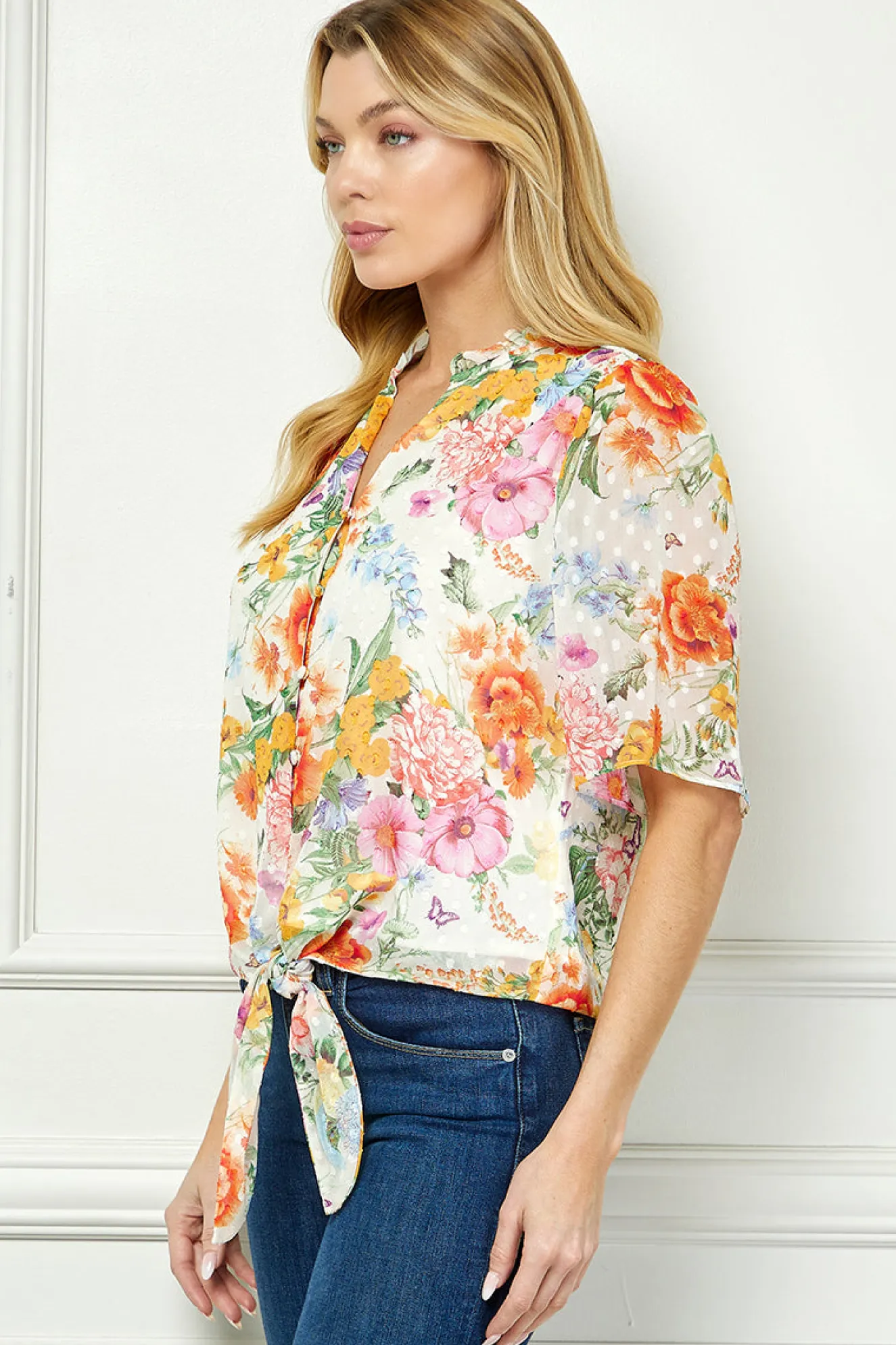 Short Sleeve V-Ruffle Neck Tie Front Blouse in Ivory/Coral/Pink