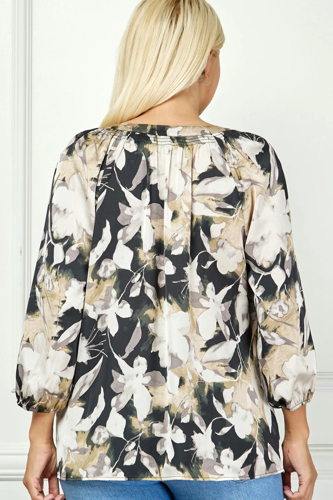 3/4 Sleeve Mandarin Collar Popover Blouse - Plus