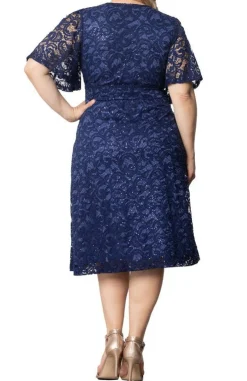 Starry Sequined Lace Cocktail Dress - Plus