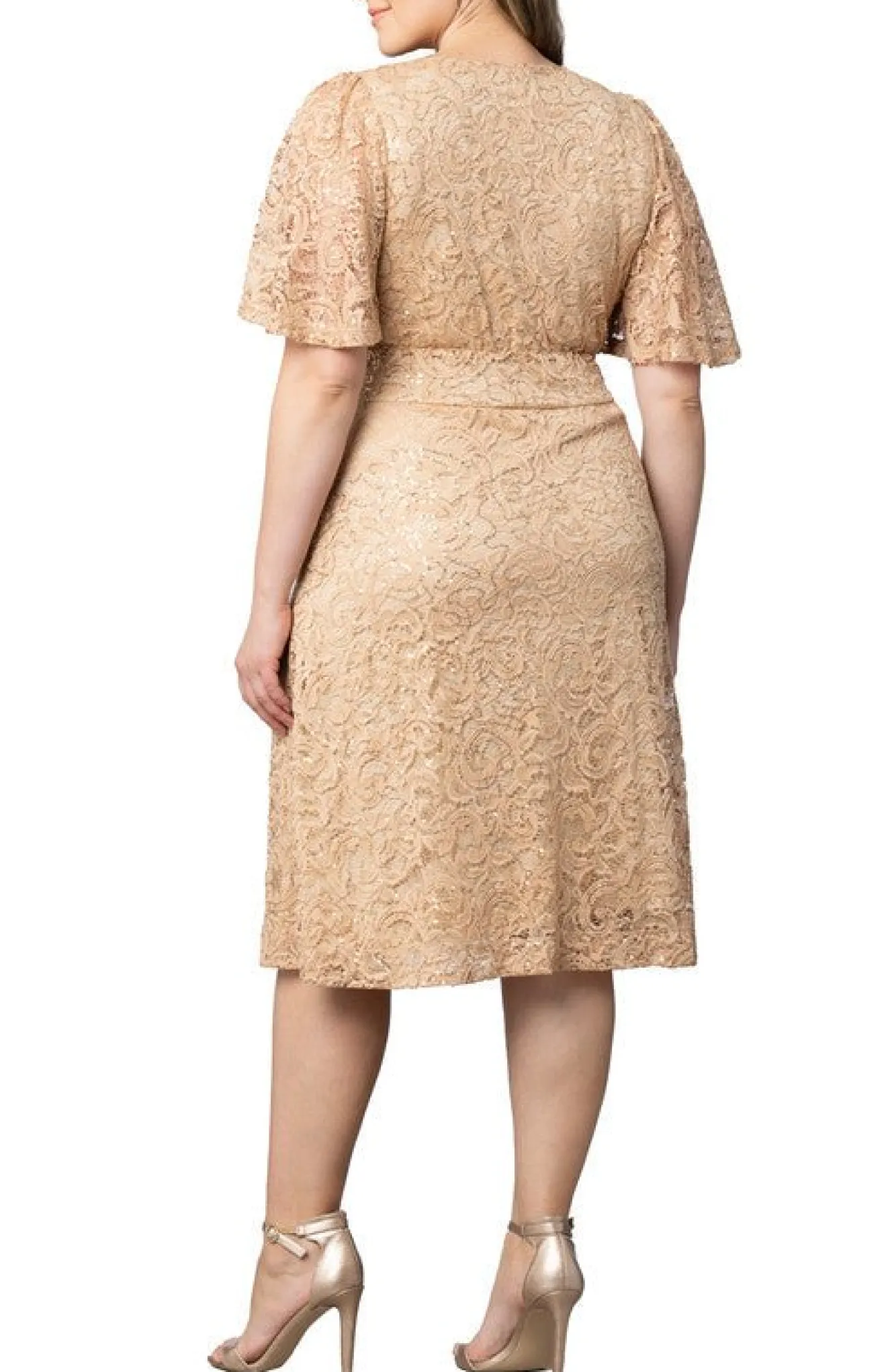 Starry Sequined Lace Cocktail Dress - Plus