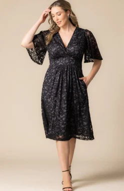Starry Sequined Lace Cocktail Dress - Plus