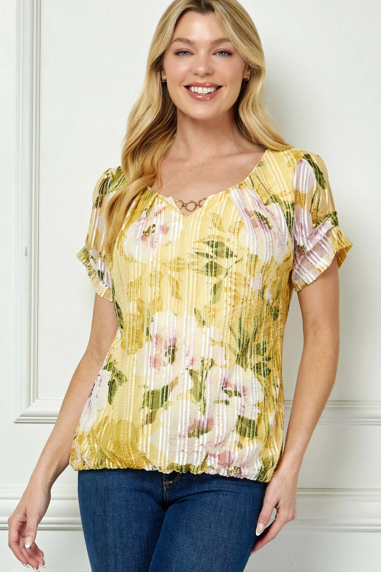 Step Sleeve Cutout Trim Bubble Blouse in Yellow