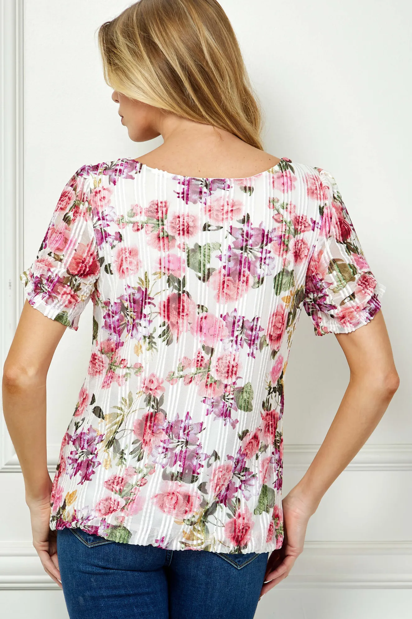 Step Sleeve Cutout Trim Bubble Blouse in Pink