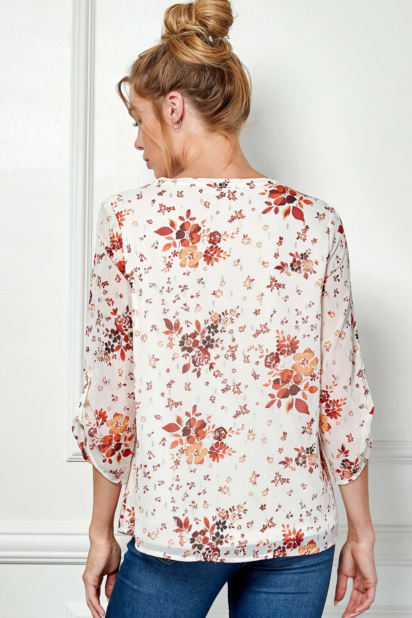 3/4 Tab Sleeve Mandarin Collar Popover Blouse in Ivory/Burgundy/Rust