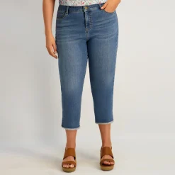 Westport Signature Fray Hem Capri in Dark Wash - Plus