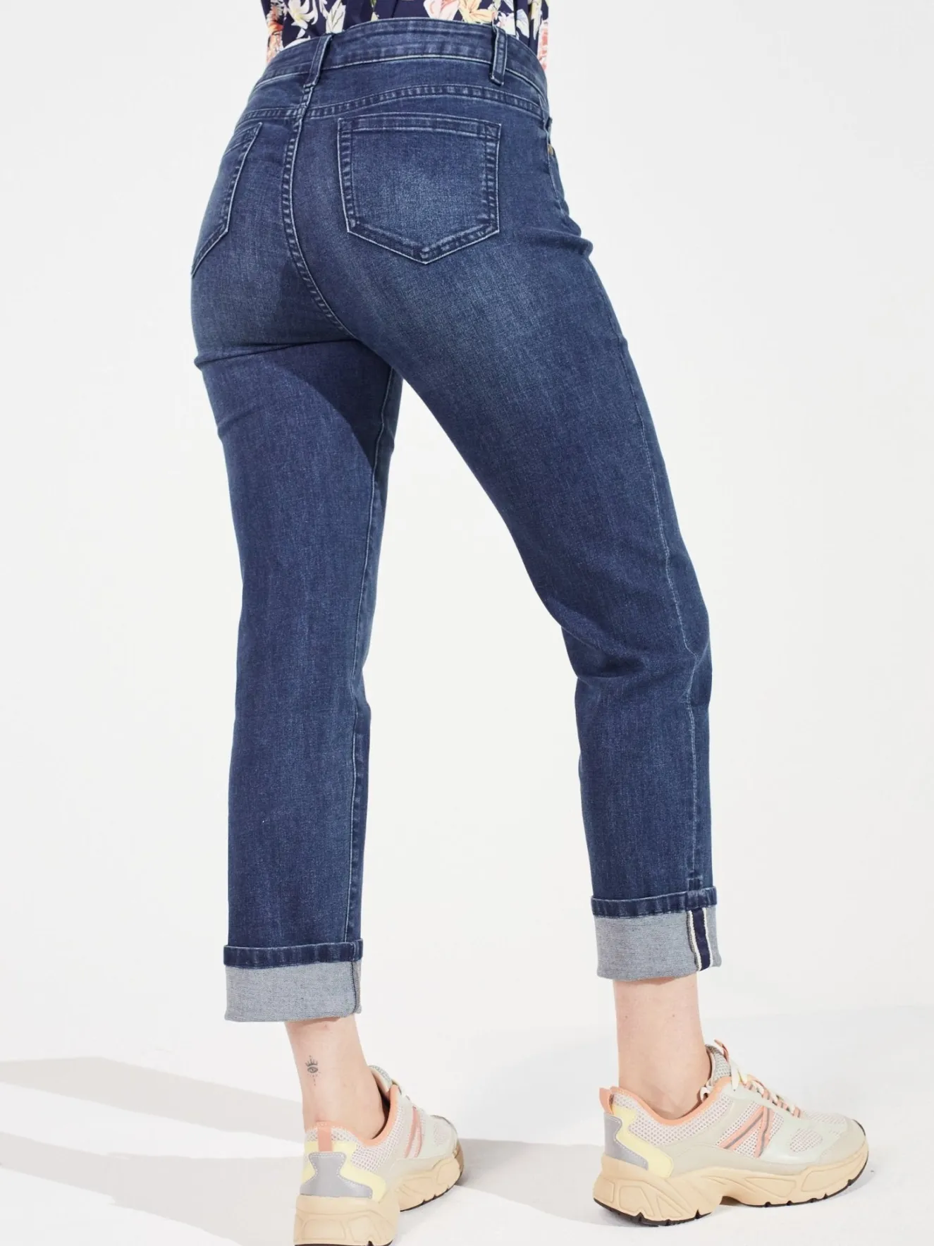 Westport Signature Girlfriend 5 Pocket Selvedge Cuff Jeans