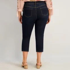 Westport Signature Side Slit Capri in Rinse - Plus