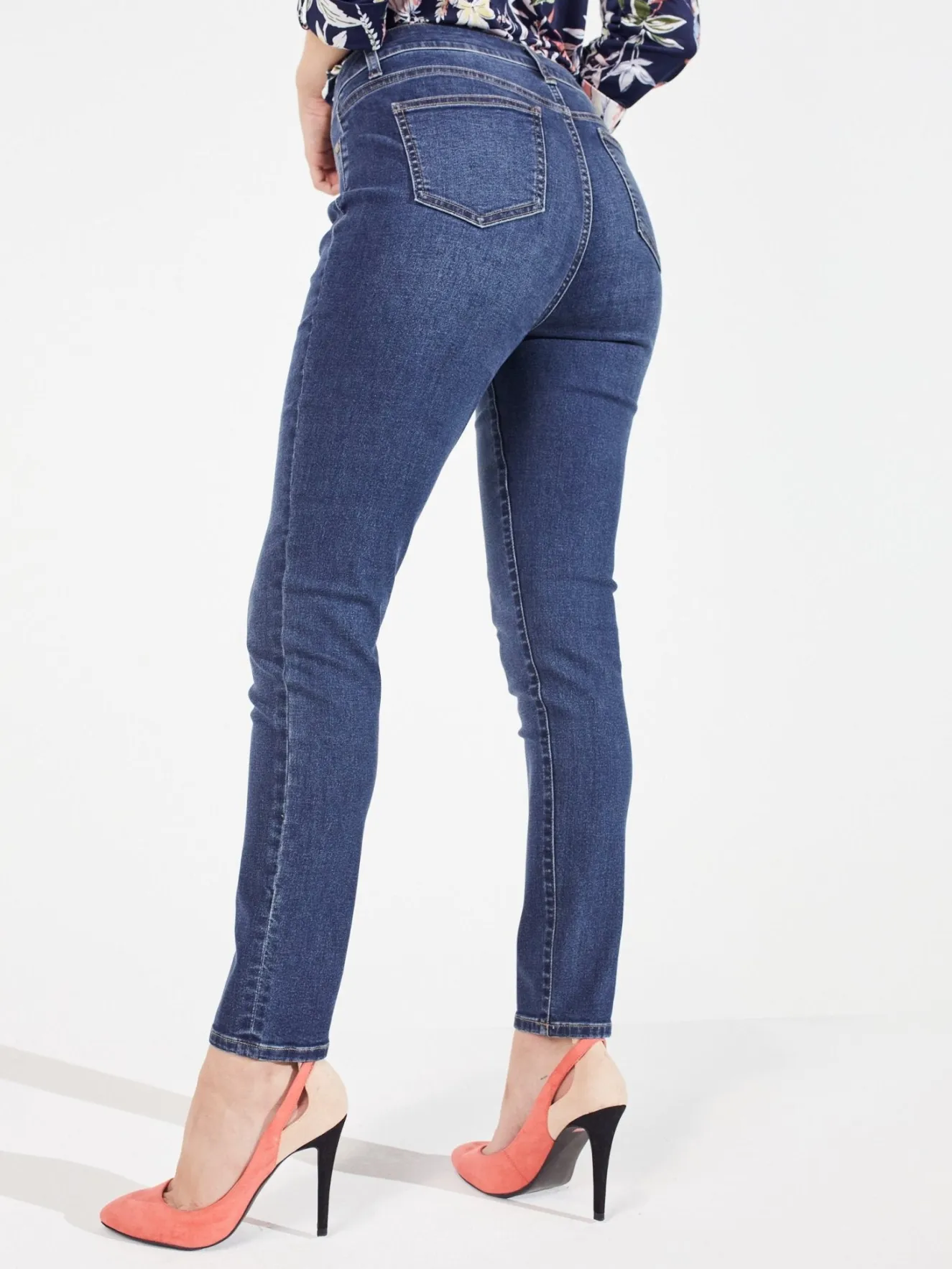 Westport Signature Skinny 5 Pocket Denim Jean-Petite
