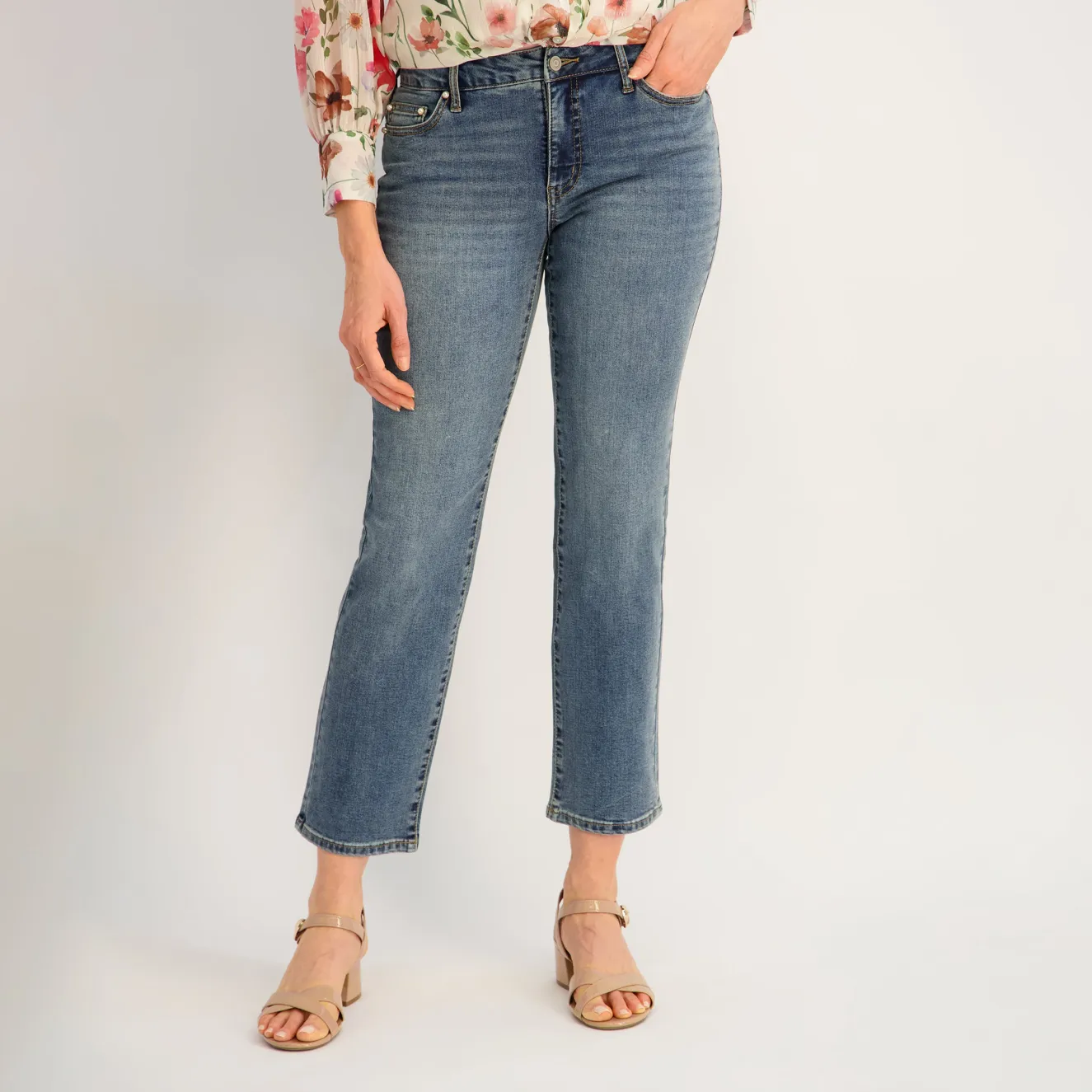 Westport Signature Straight Leg Pearl Rivet Denim Jeans